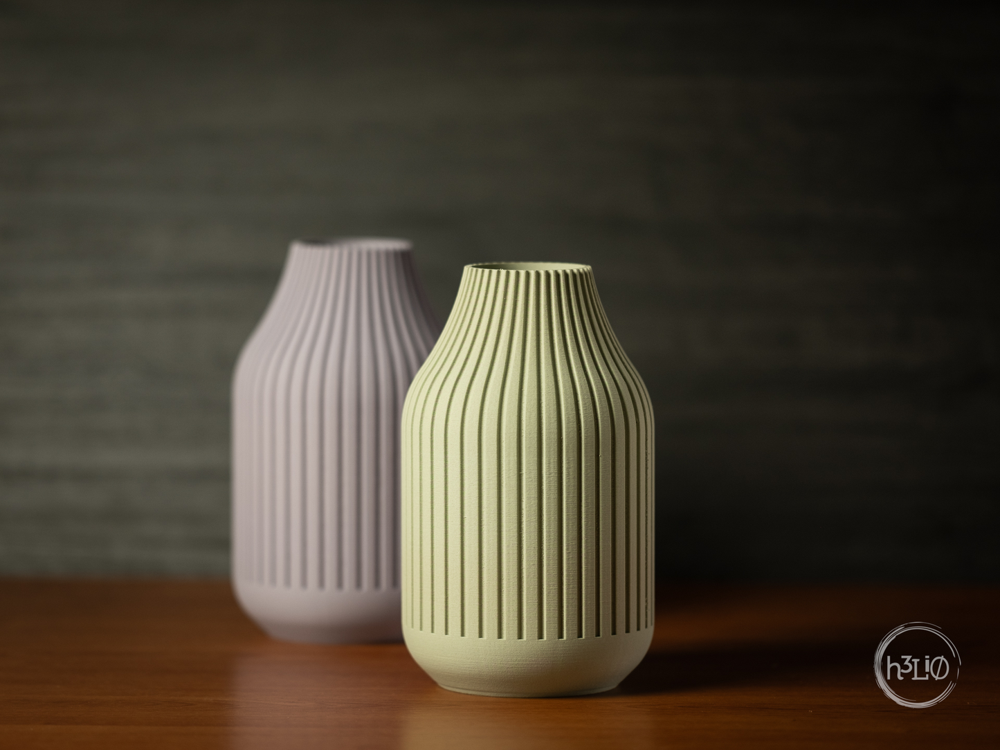 Vase Strata – Minimalistische Form mit moderner Tiefe