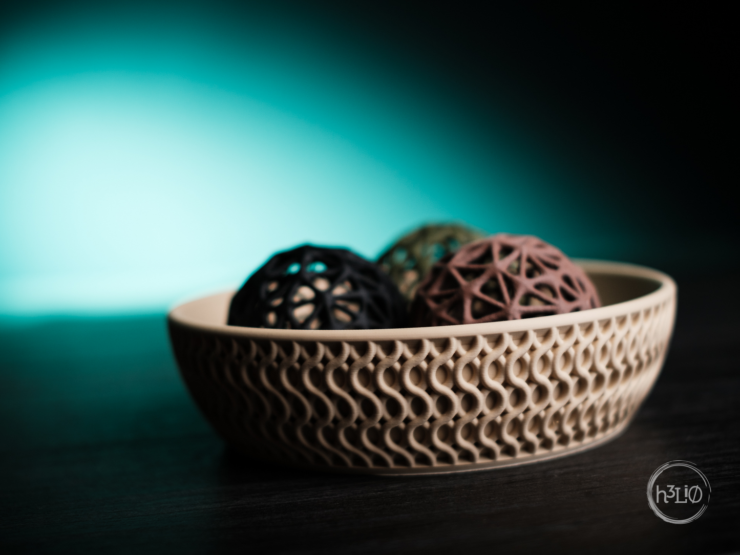 Echo Schale – Wellenförmige Eleganz für Tisch und Sideboard