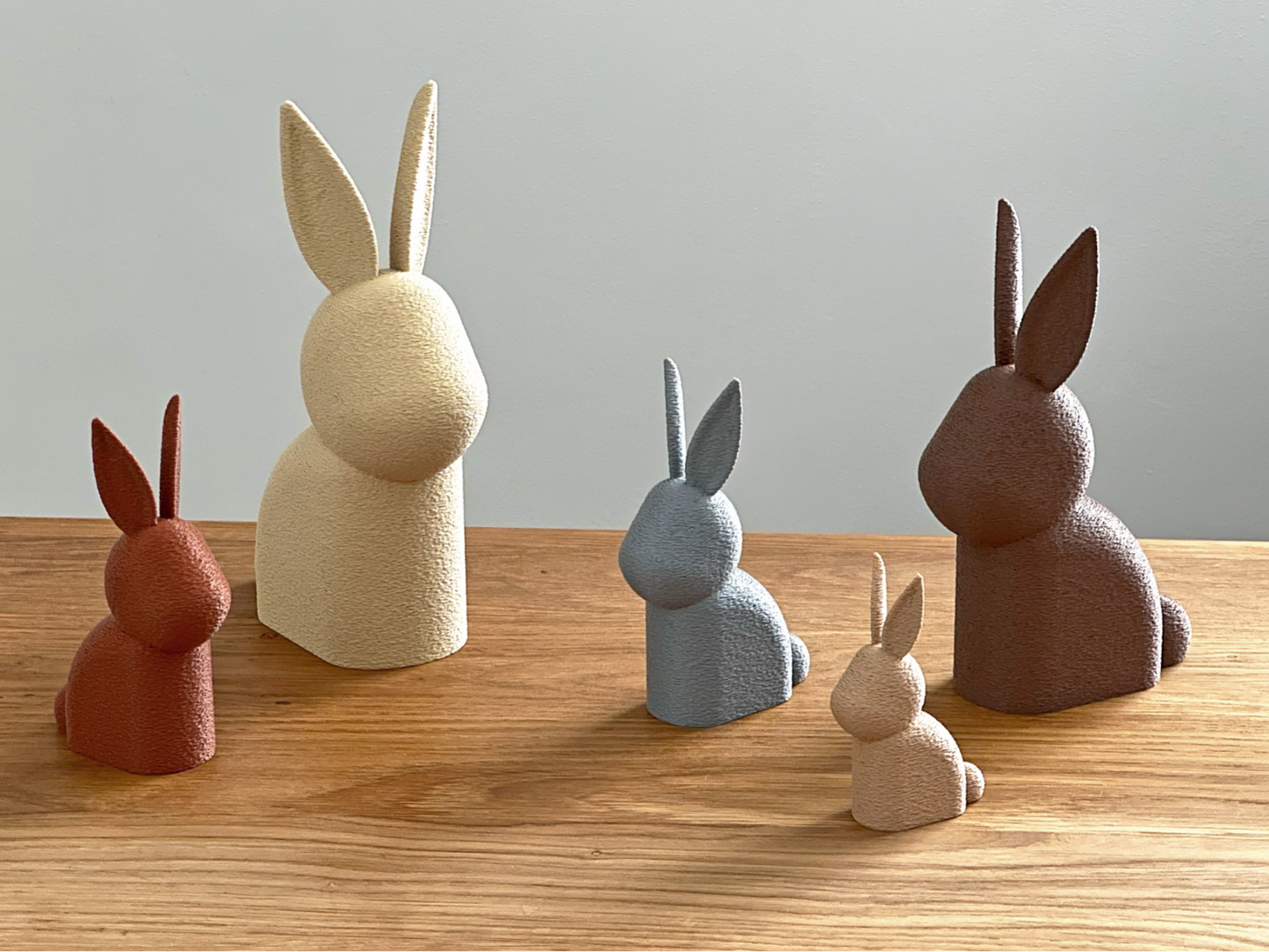 Dekorative Hasenfiguren 4er-Set – Charmante Frühlingsdeko für jeden Tisch